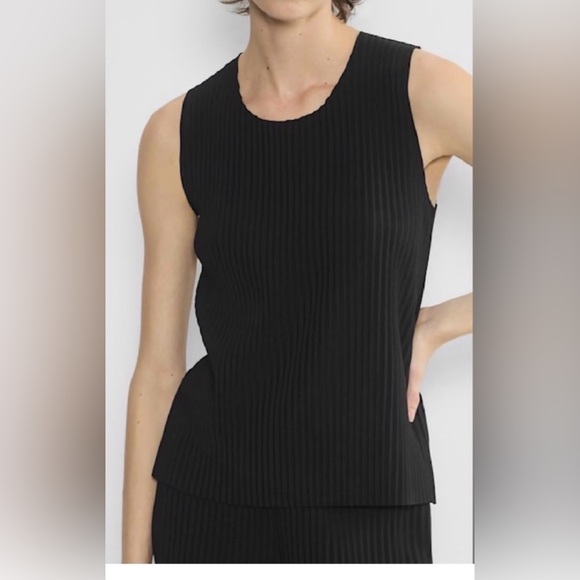 Babaton Tops - Babaton Drafting Blouse